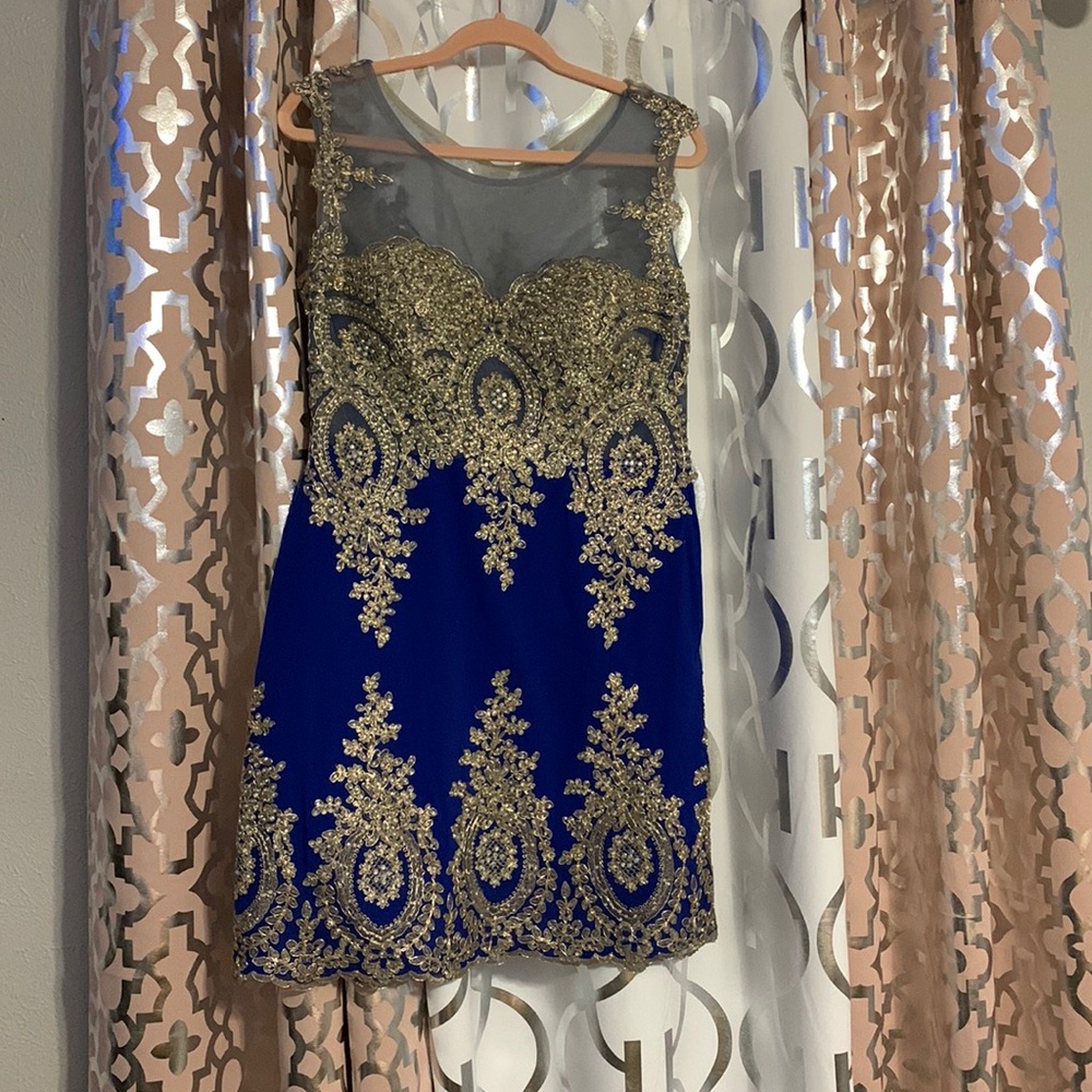 Blue dress